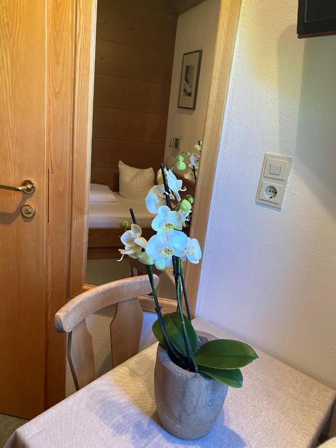 Hotel Zirbenhof Sankt Leonhard im Pitztal Cameră foto