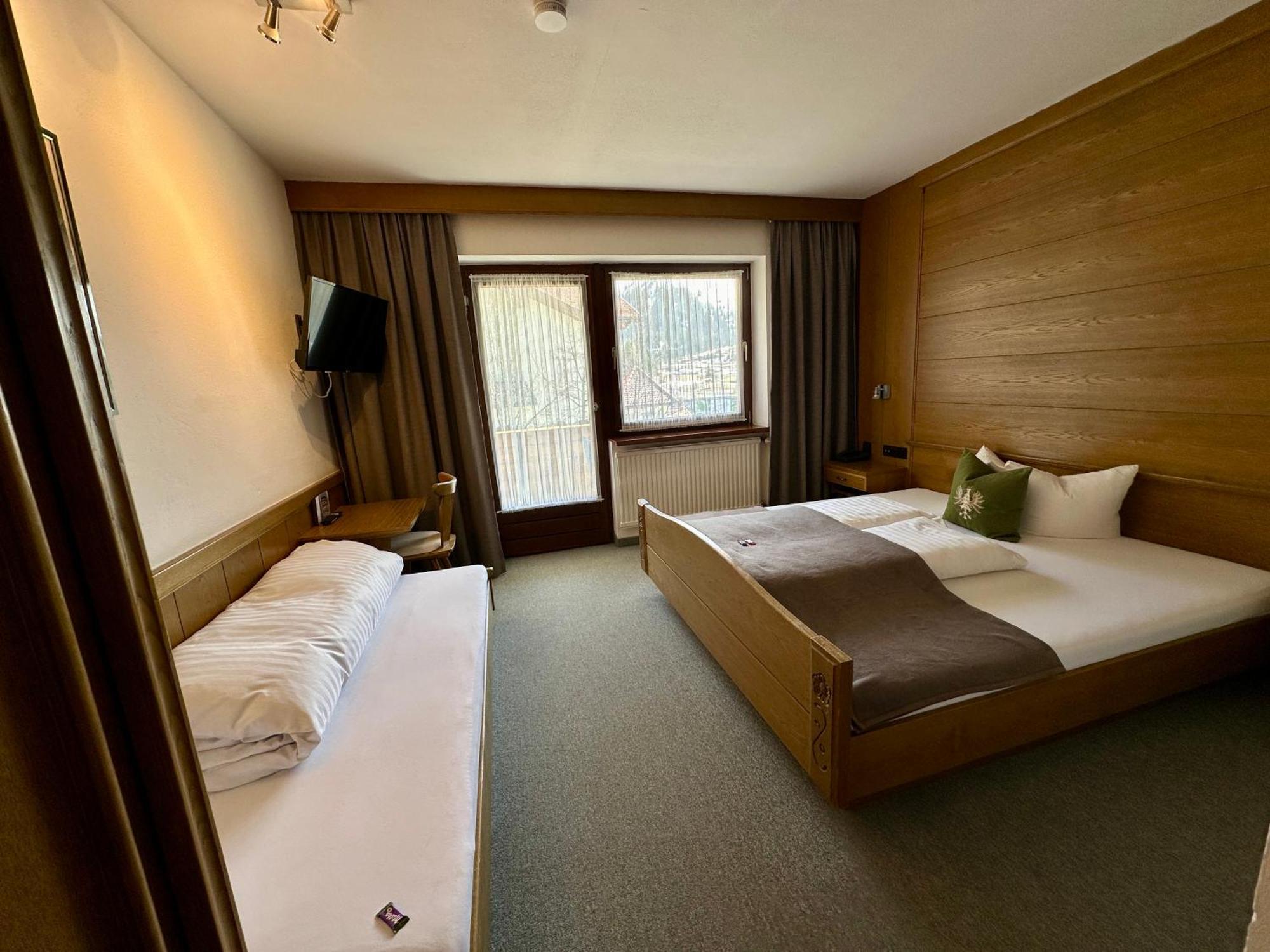 Hotel Zirbenhof Sankt Leonhard im Pitztal Cameră foto